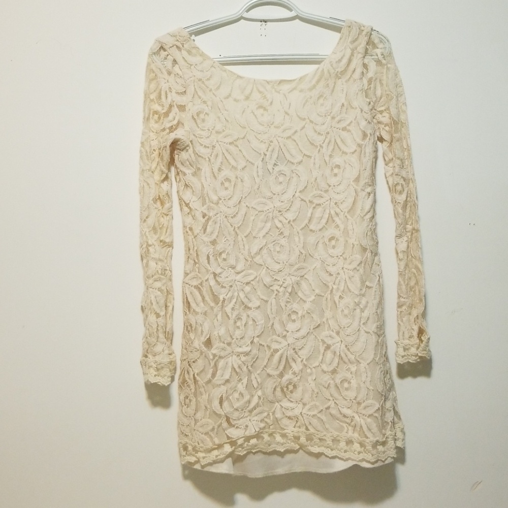 Lace backless mini dress